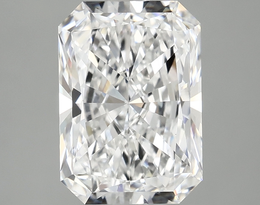 3.10 CT Radiant Diamond
