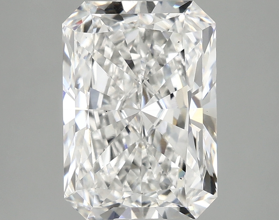 3.09 CT Radiant Diamond
