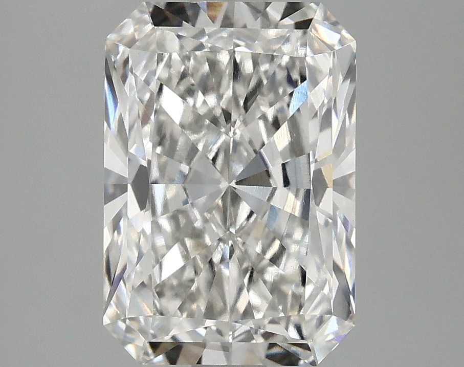 3.08 CT Radiant Diamond