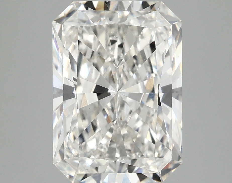 3.07 CT Radiant Diamond