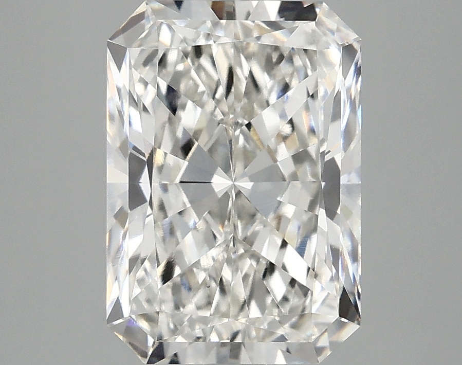 3.10 CT Radiant Diamond