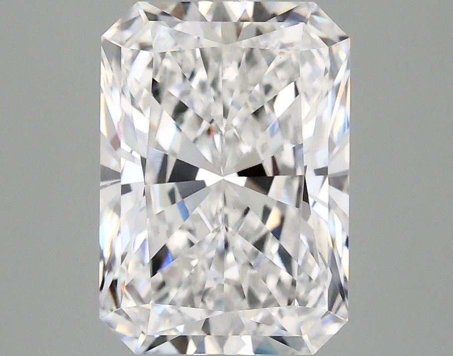 3.08 CT Radiant Diamond