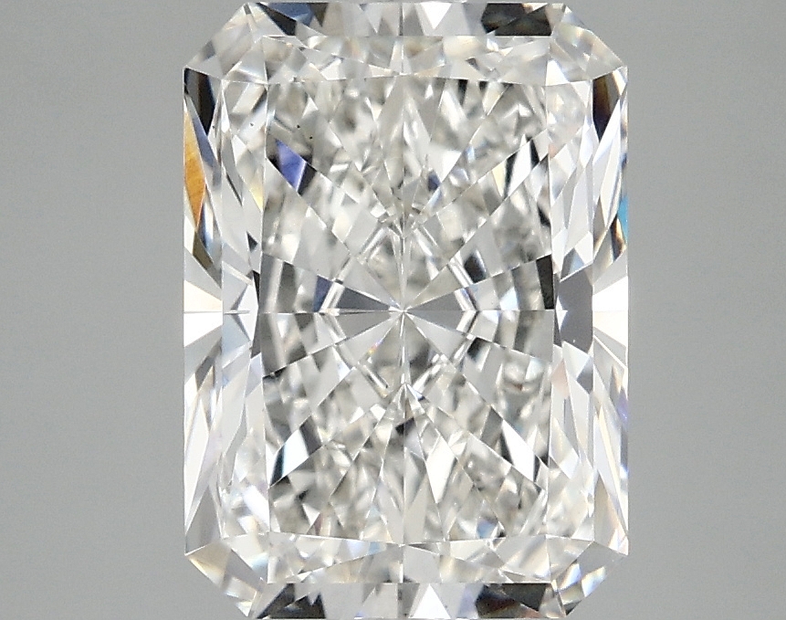 3.10 CT Radiant Diamond