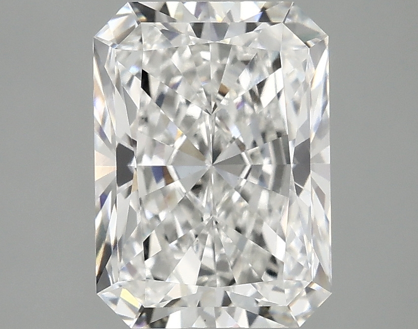 3.10 CT Radiant Diamond