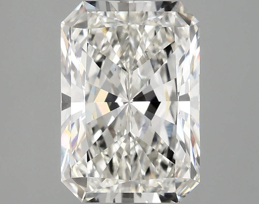 3.10 CT Radiant Diamond