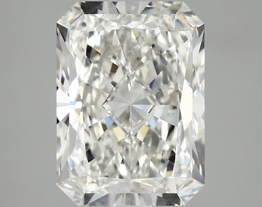 3.08 CT Radiant Diamond