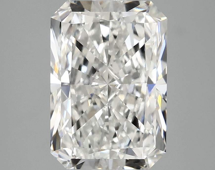3.02 CT Radiant Diamond