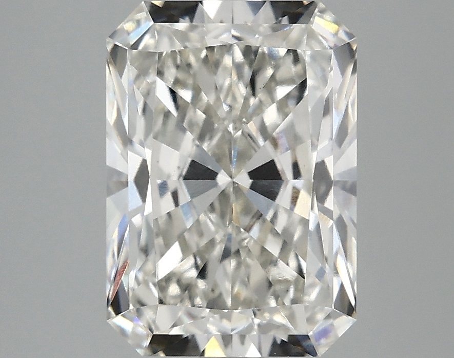 3.07 CT Radiant Diamond
