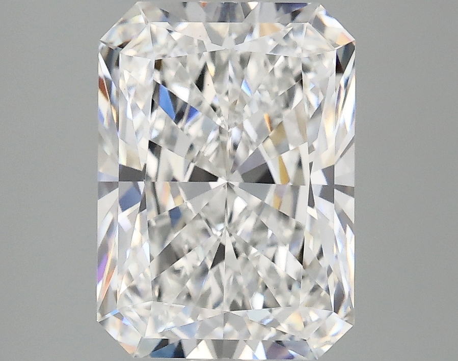 3.10 CT Radiant Diamond