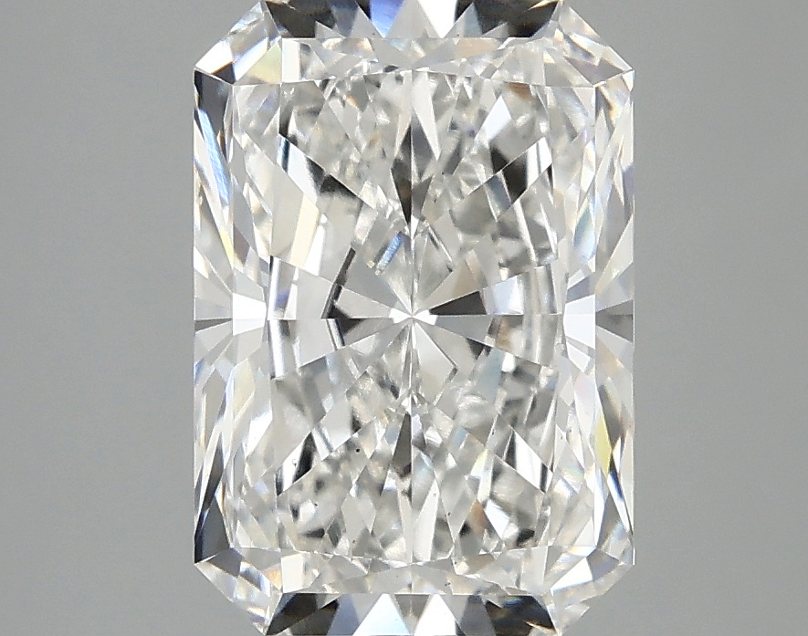 3.10 CT Radiant Diamond