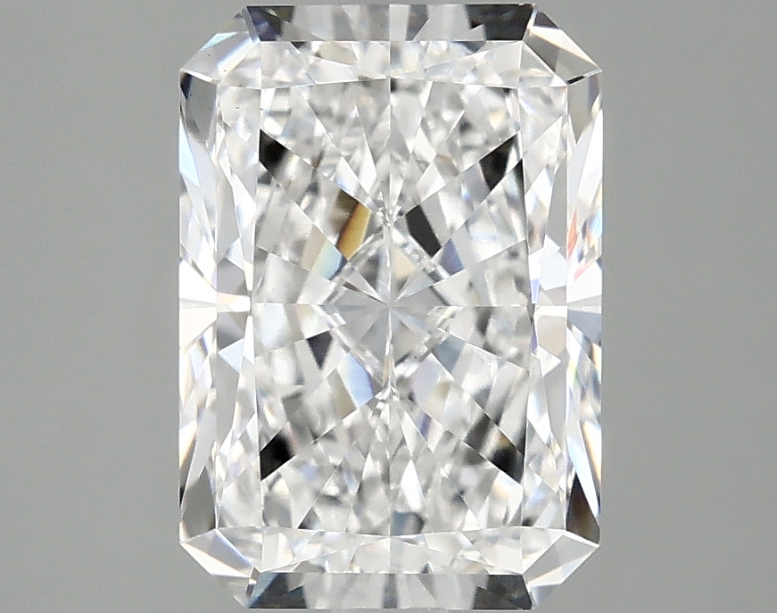 3.09 CT Radiant Diamond