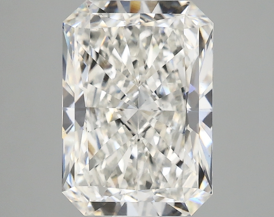 3.07 CT Radiant Diamond