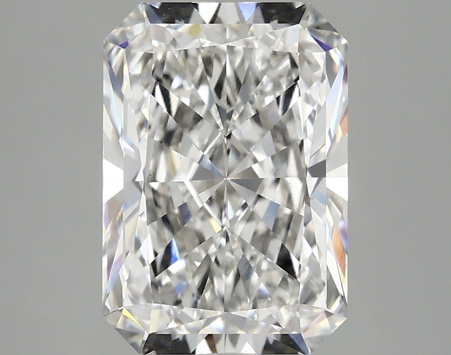 3.09 CT Radiant Diamond