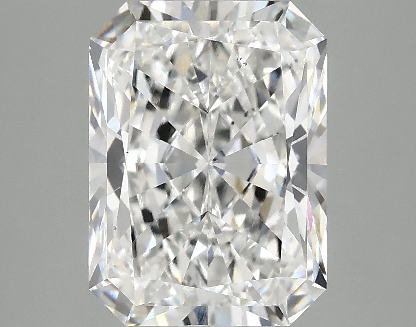 3.05 CT Radiant Diamond