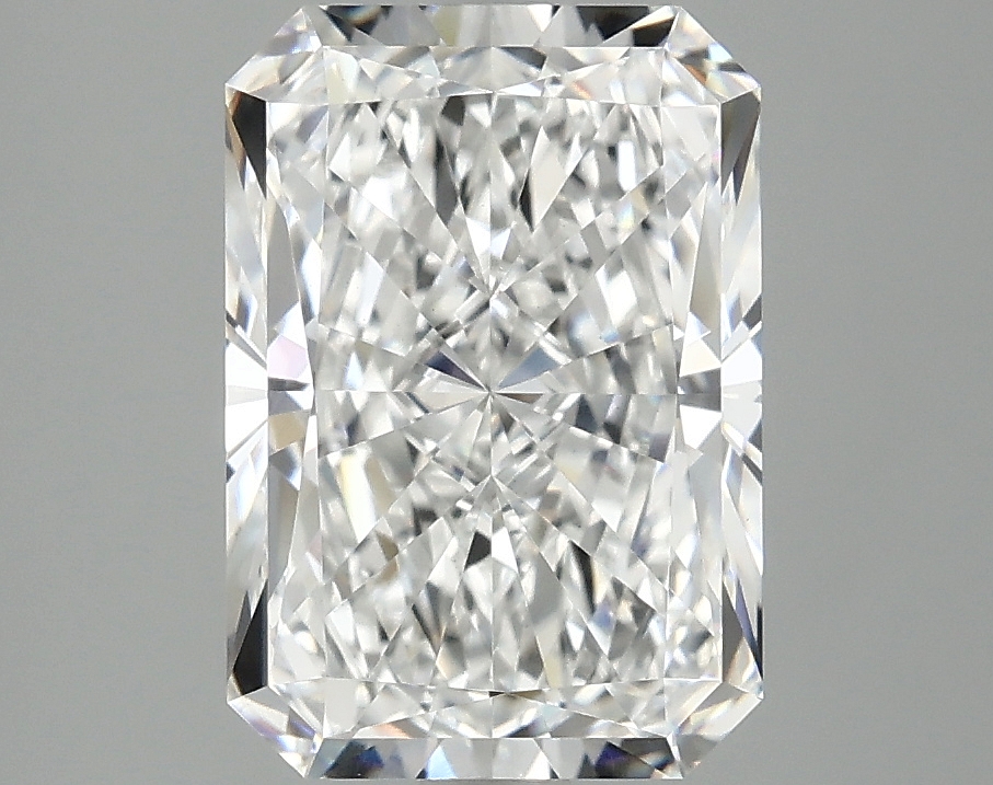3.10 CT Radiant Diamond