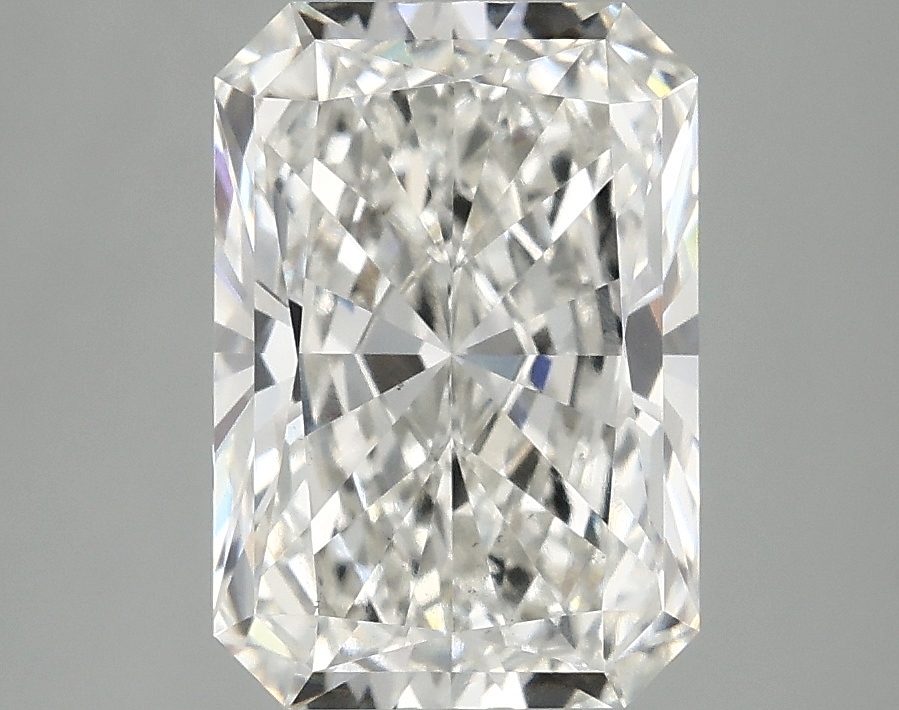 3.10 CT Radiant Diamond