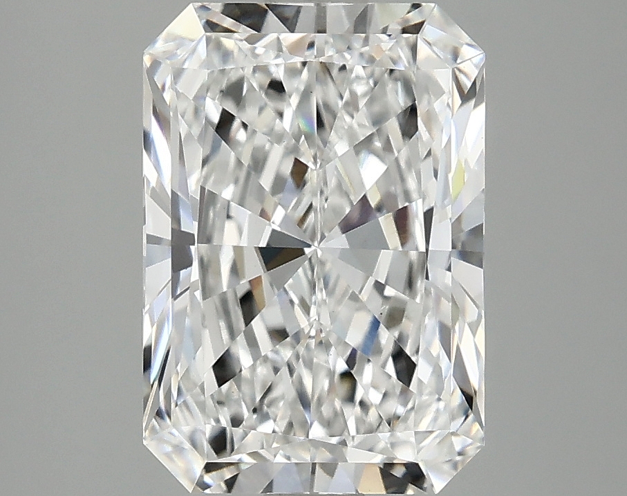 3.10 CT Radiant Diamond