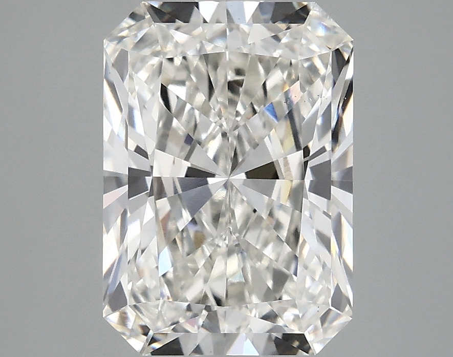 3.10 CT Radiant Diamond