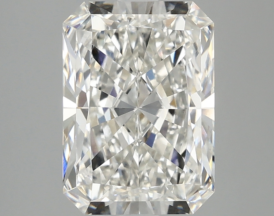 3.10 CT Radiant Diamond