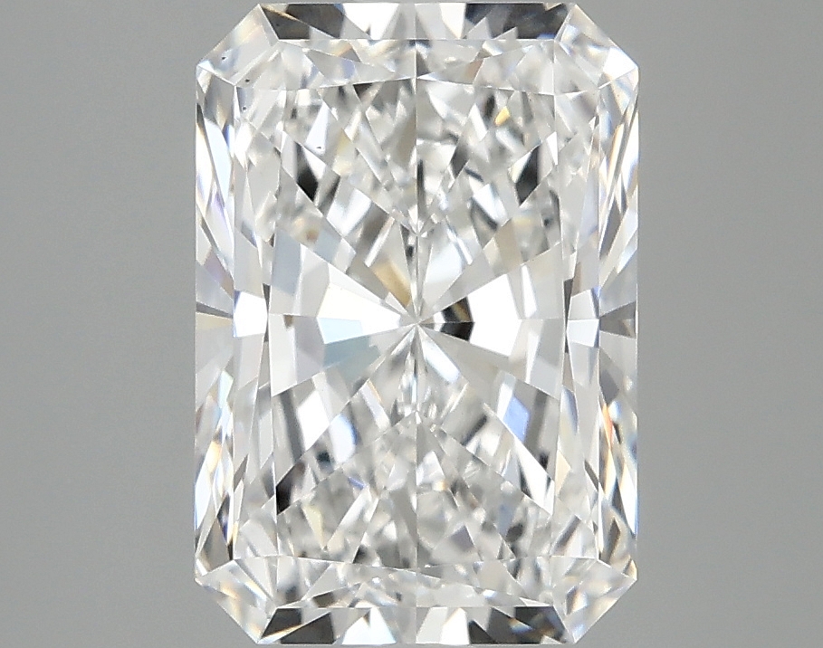 3.10 CT Radiant Diamond