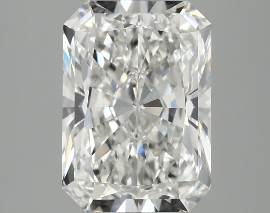 3.10 CT Radiant Diamond