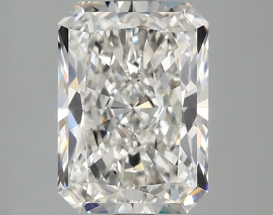 3.10 CT Radiant Diamond