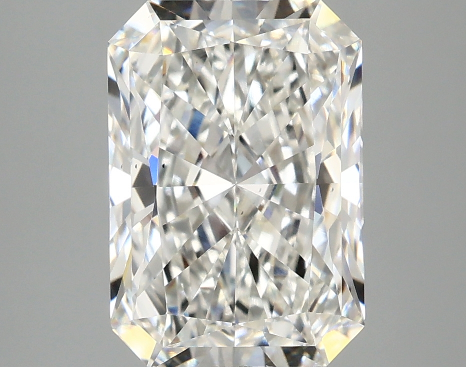 3.07 CT Radiant Diamond
