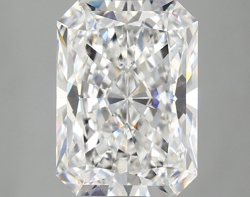 3.08 CT Radiant Diamond