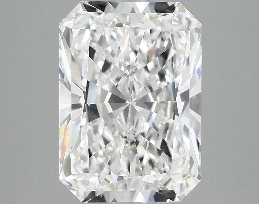 3.10 CT Radiant Diamond