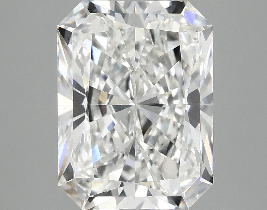 3.10 CT Radiant Diamond