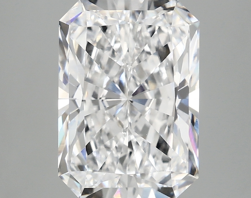 3.10 CT Radiant Diamond