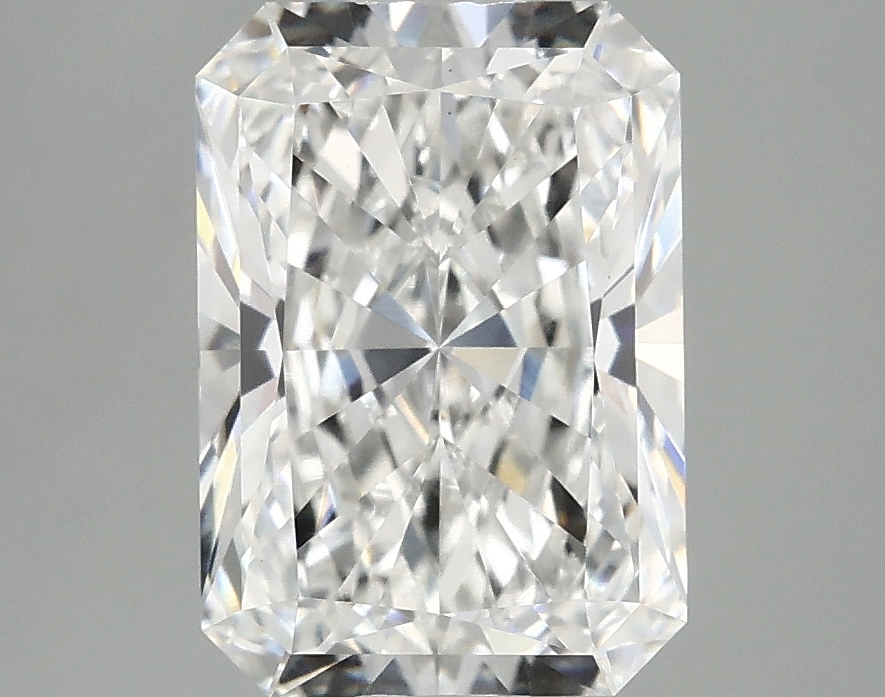 3.09 CT Radiant Diamond