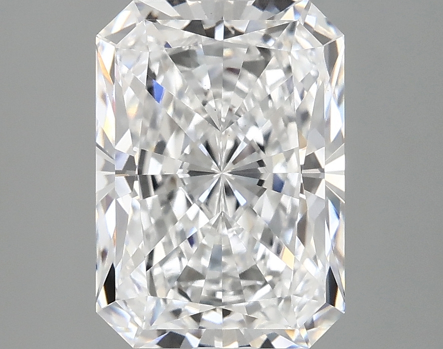 3.10 CT Radiant Diamond