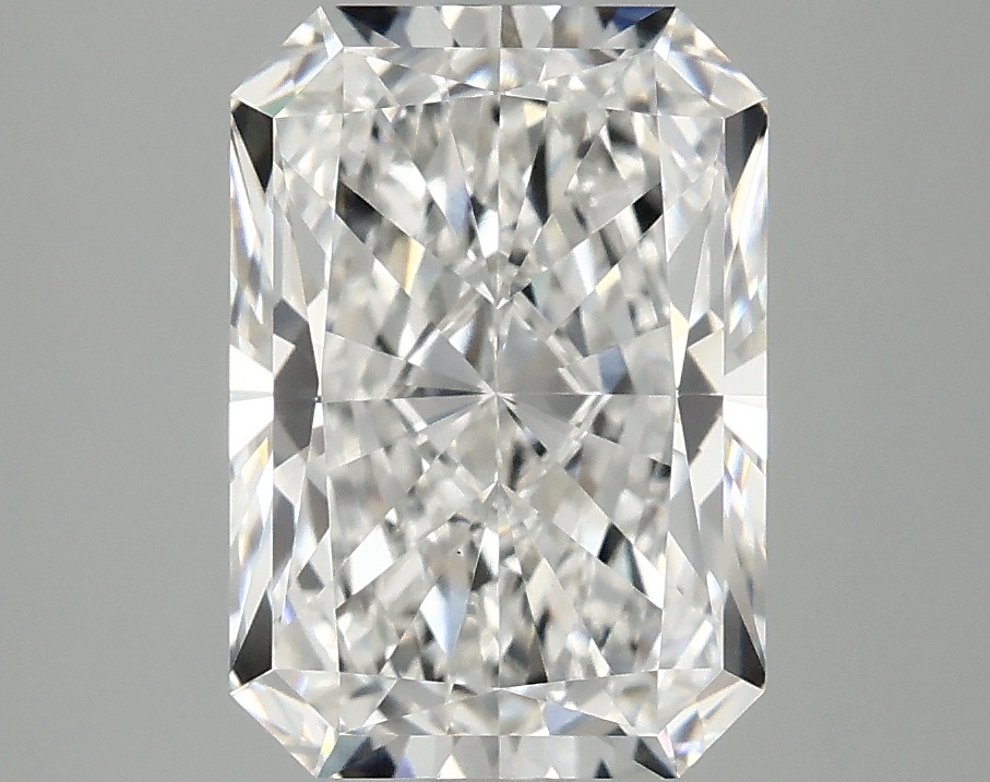 3.10 CT Radiant Diamond