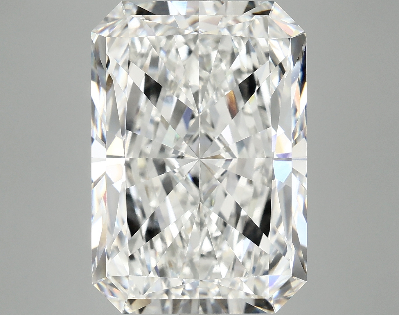 10.76 CT Radiant Diamond