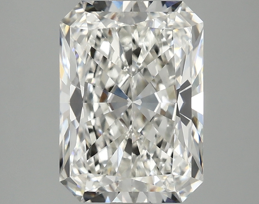 3.08 CT Radiant Diamond