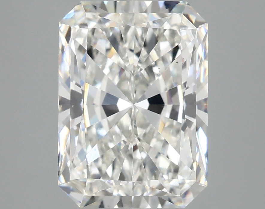 3.10 CT Radiant Diamond