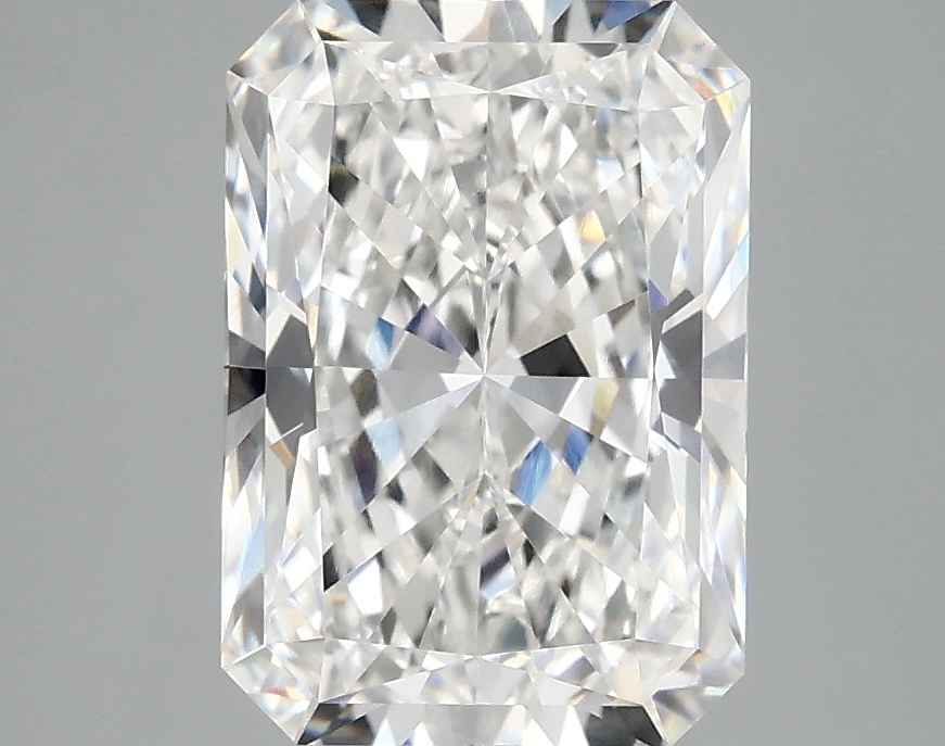 3.09 CT Radiant Diamond