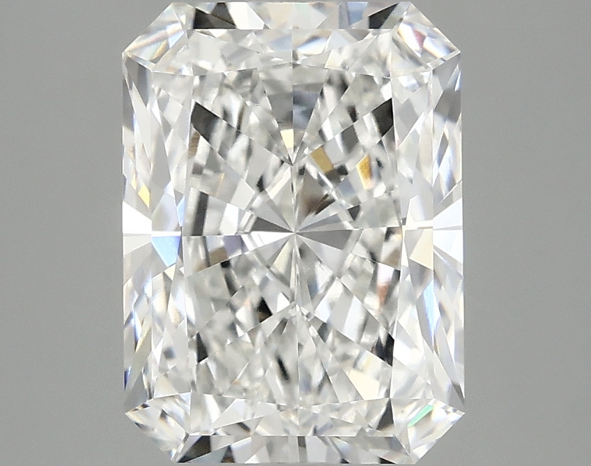 3.02 CT Radiant Diamond