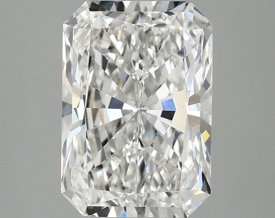 3.10 CT Radiant Diamond