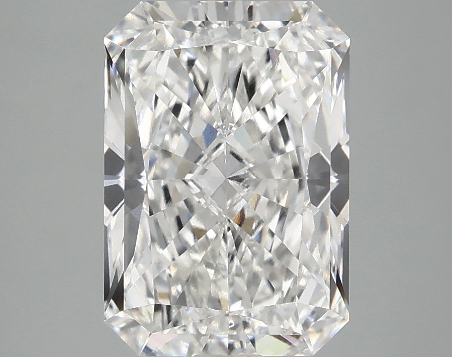 3.02 CT Radiant Diamond