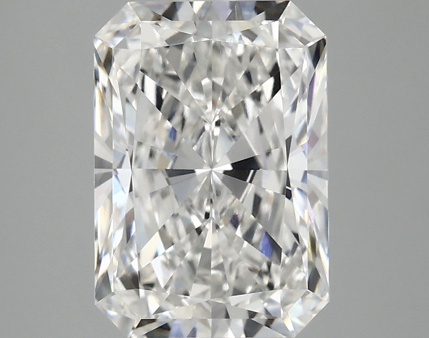 3.10 CT Radiant Diamond