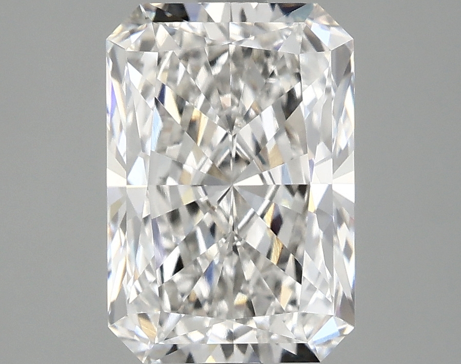 3.07 CT Radiant Diamond