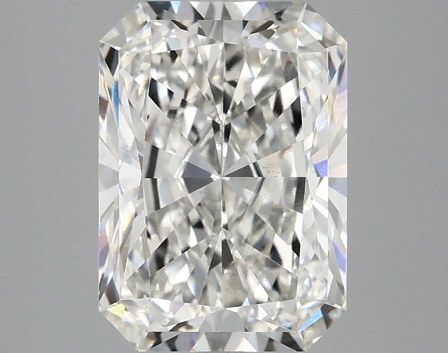 3.10 CT Radiant Diamond