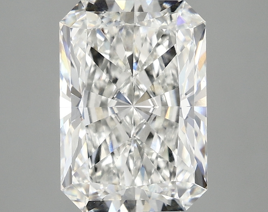 3.10 CT Radiant Diamond