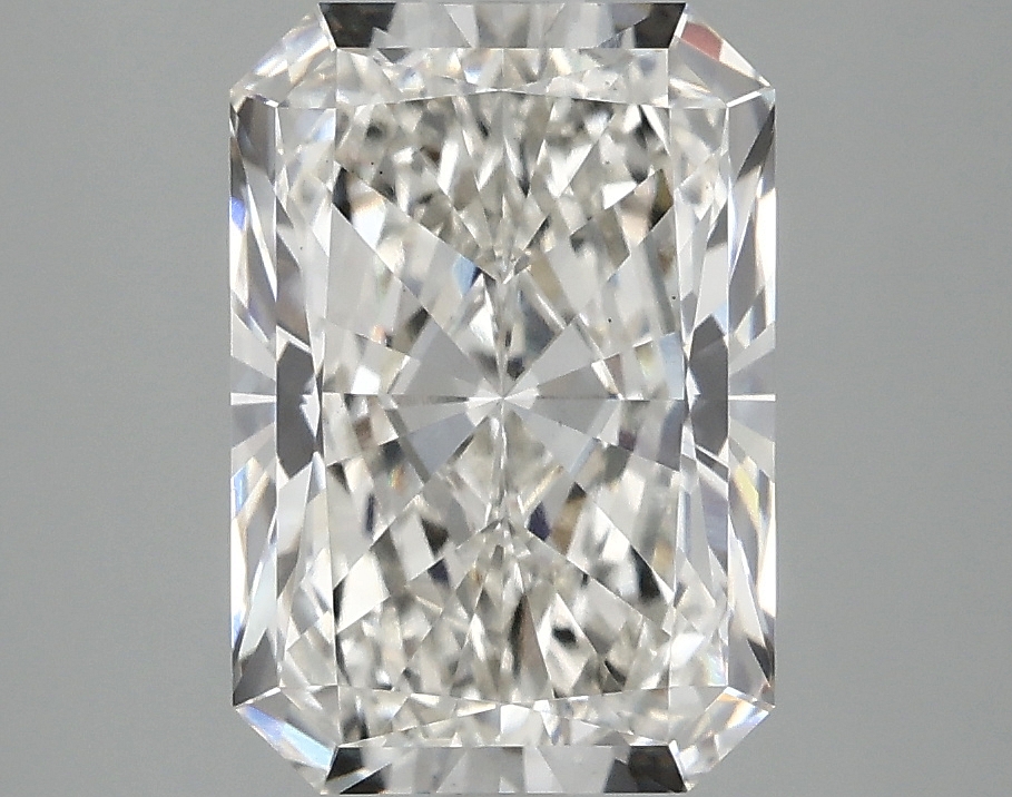 3.10 CT Radiant Diamond
