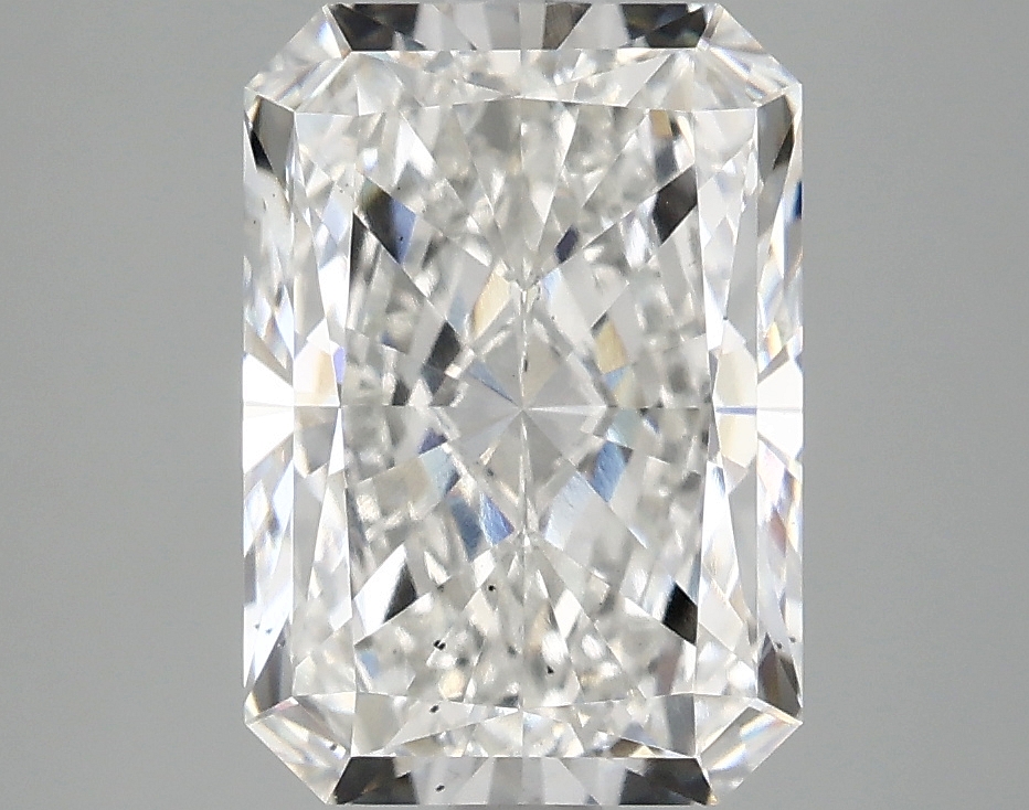 3.10 CT Radiant Diamond