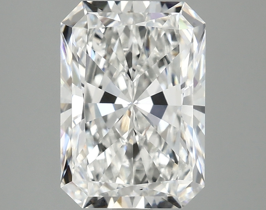 3.10 CT Radiant Diamond