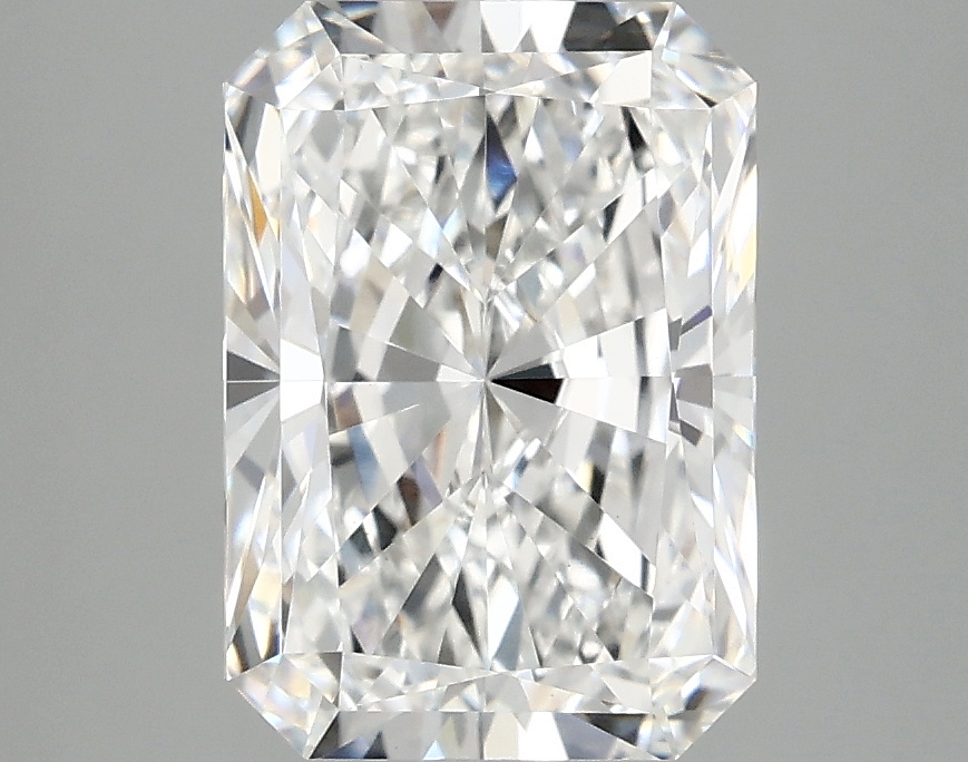 3.10 CT Radiant Diamond