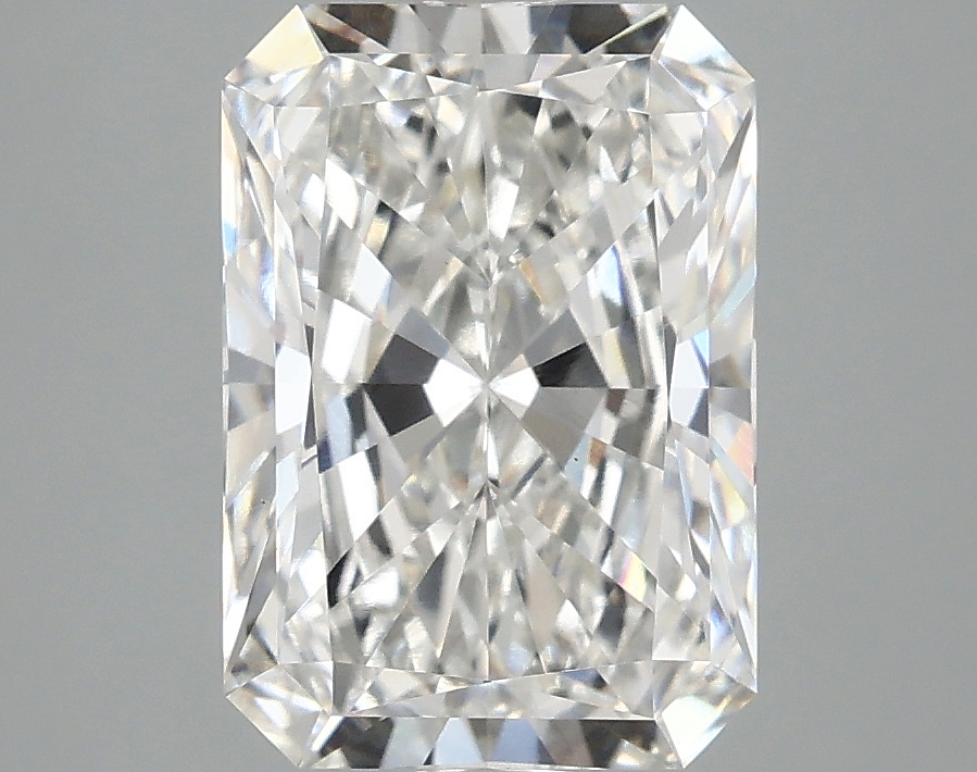 3.10 CT Radiant Diamond